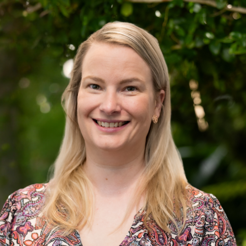 Dr Lauren Carpenter (parental leave)